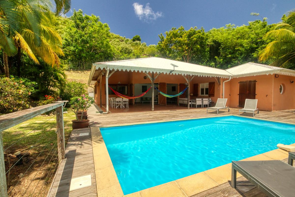4Location villa piscine le diamant martinique_vue d ensemble